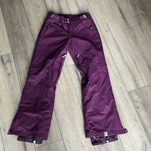 XS snowboarding pants